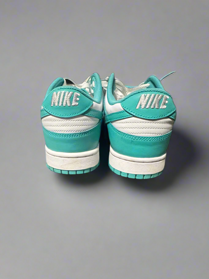 Nike Dunk Low ‘Clear Jade’ Size 10 men’s (Pre-Owned, No box)