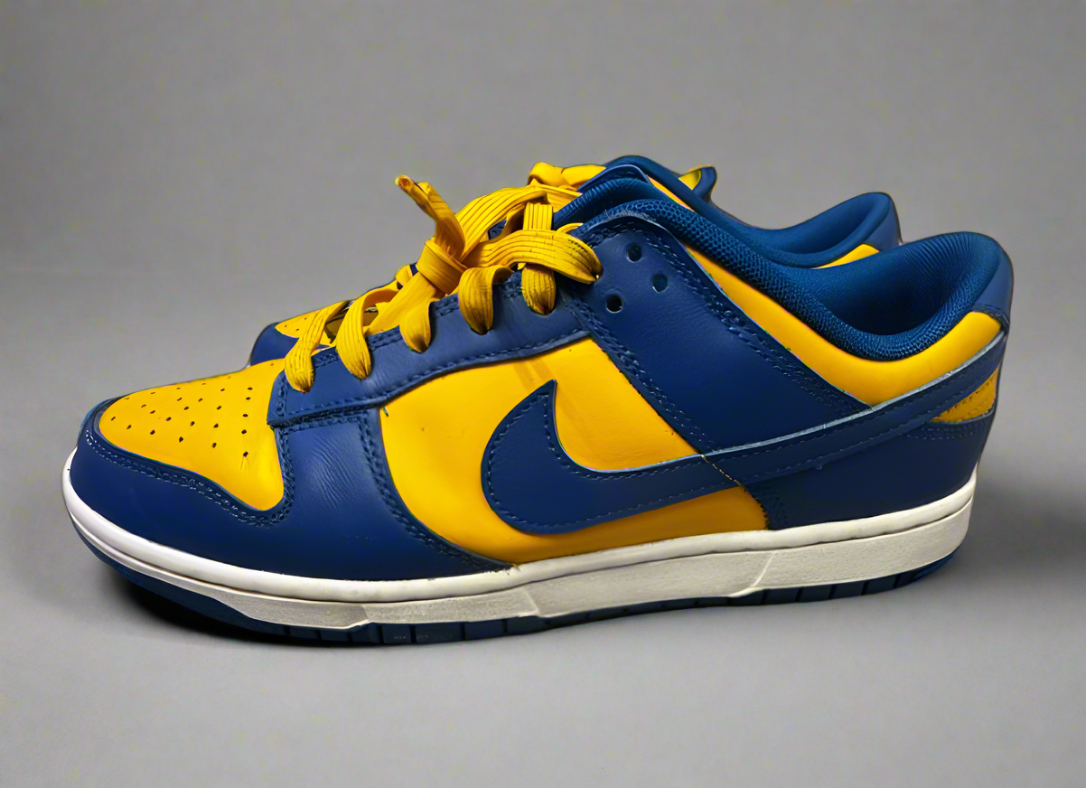 Nike Dunk Low ‘UCLA’ Size 9.5 Men’s (Pre-Owned, No Box)